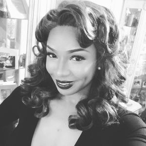 Meet your Posher, Shakera